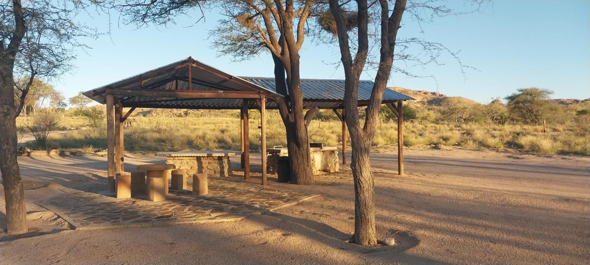 Camp Mara Hotel Omaruru Exterior foto